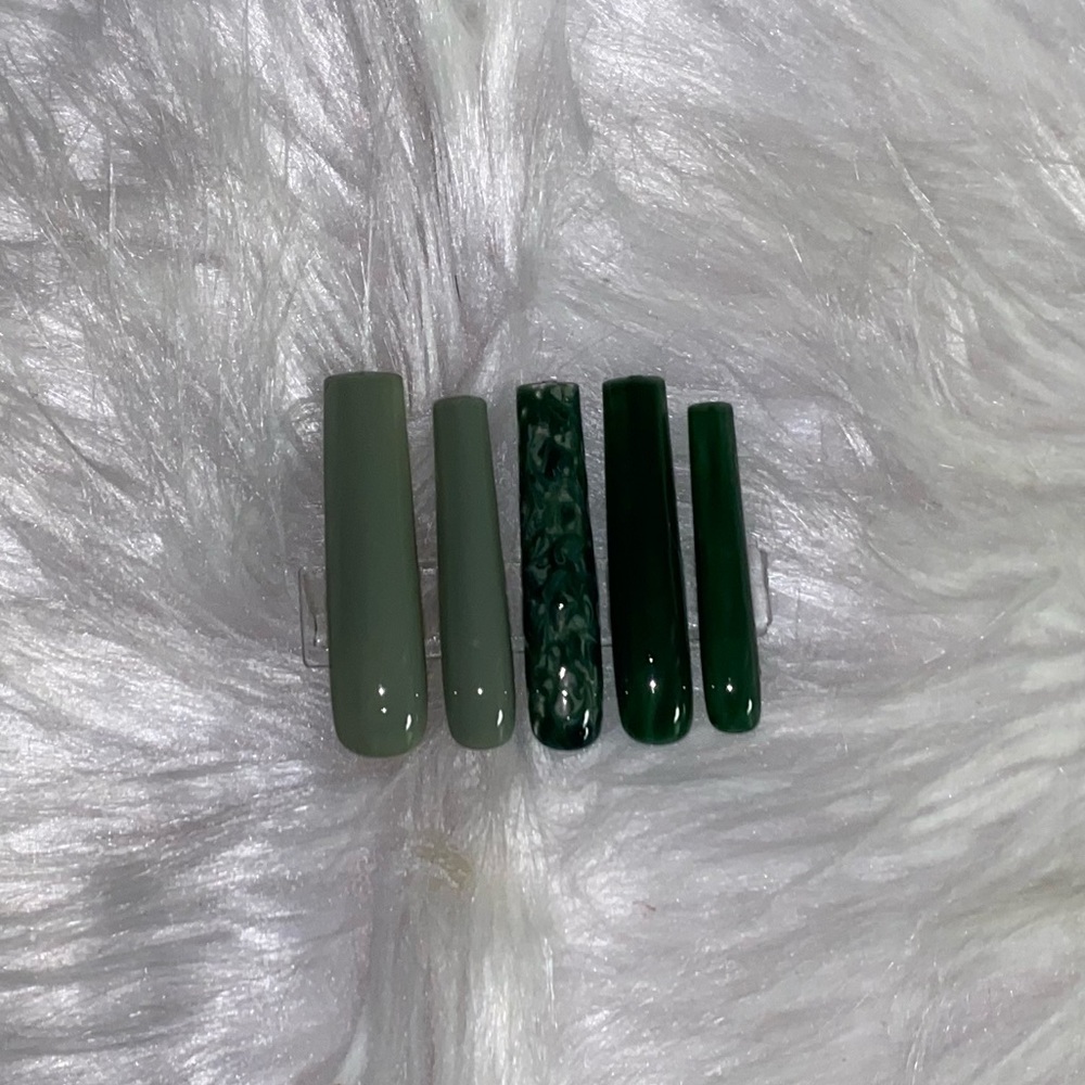 10pcs 3XL Square Green Mix with Marble Accent Press on Nails